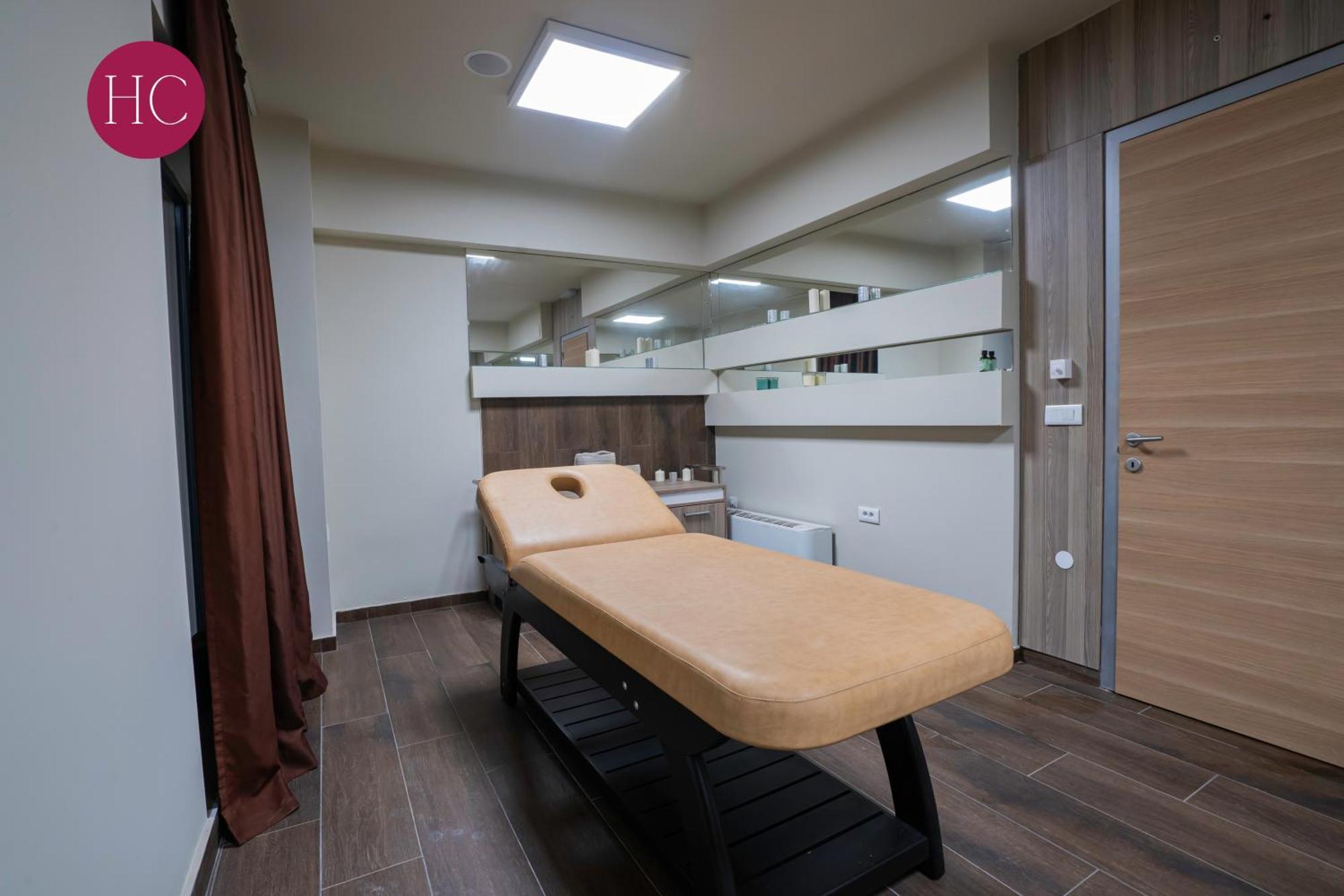 Central Hotel, Fitness And Spa Vinica Exterior photo